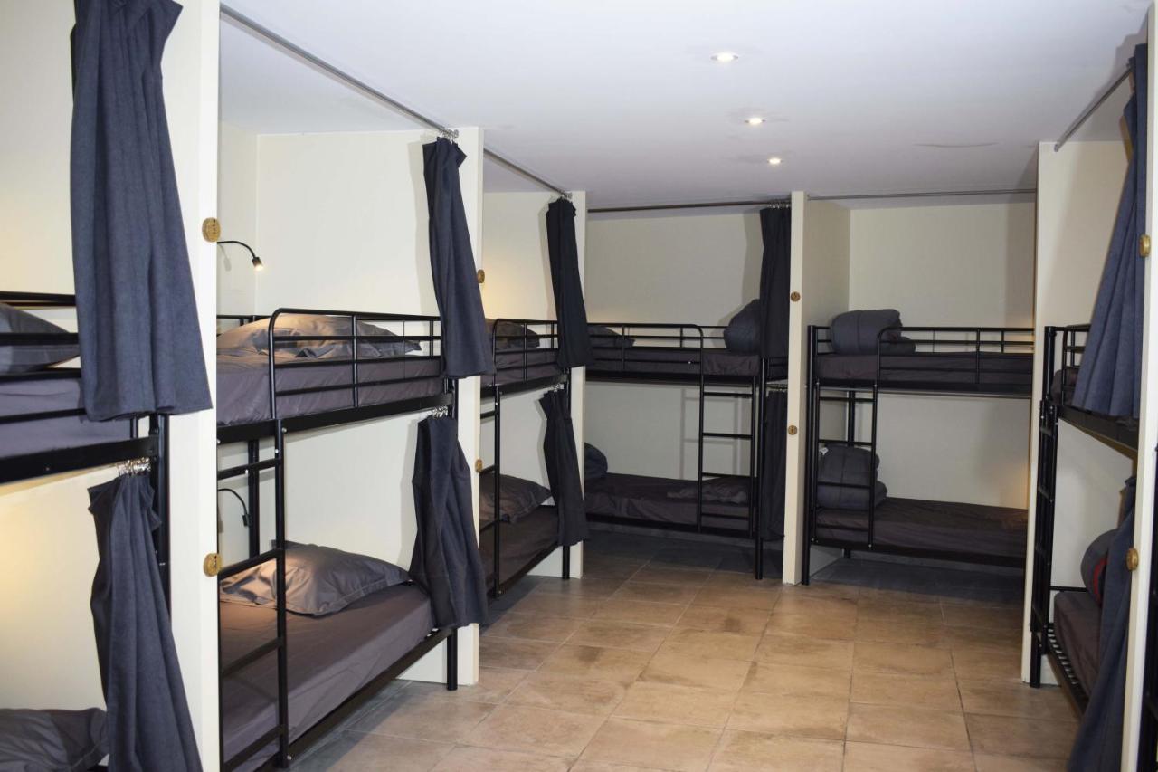 Hostel gite la découverte Le Puy-en-Velay Esterno foto