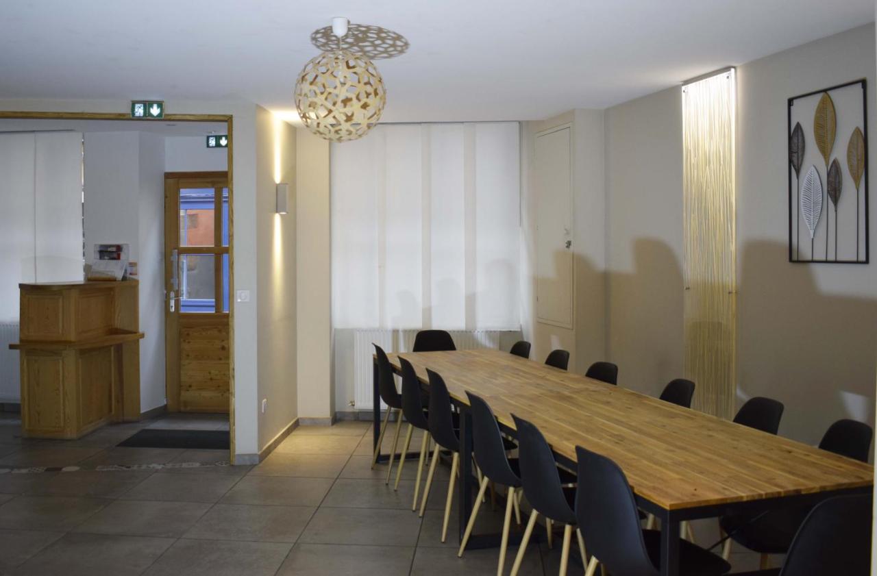 Hostel gite la découverte Le Puy-en-Velay Esterno foto