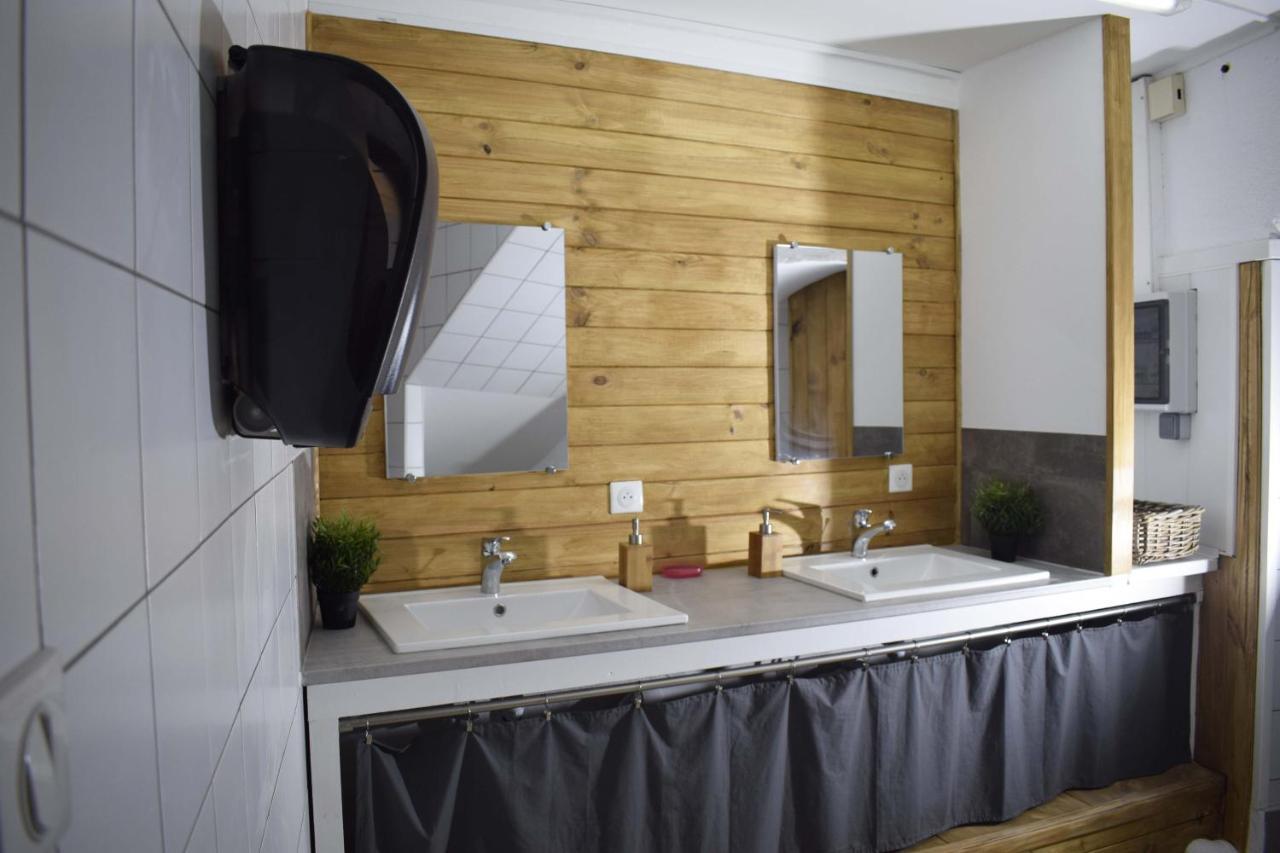Hostel gite la découverte Le Puy-en-Velay Esterno foto