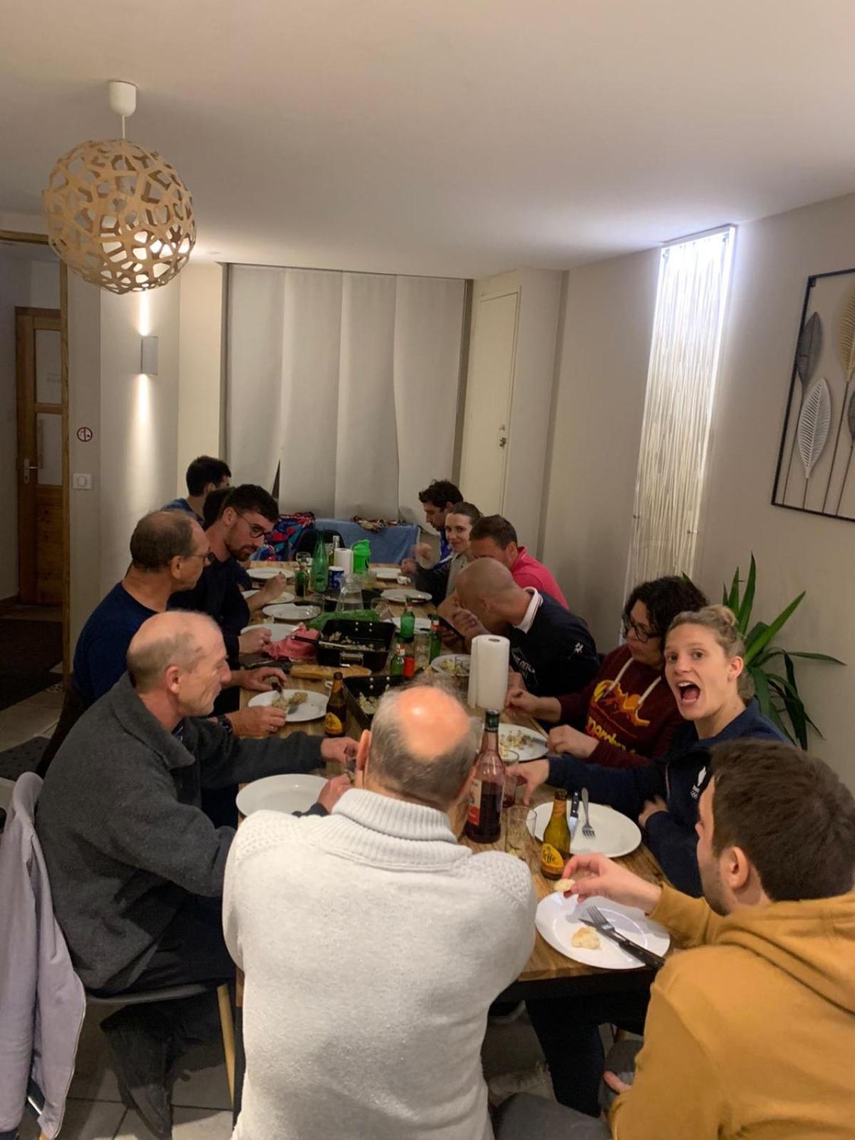 Hostel gite la découverte Le Puy-en-Velay Esterno foto